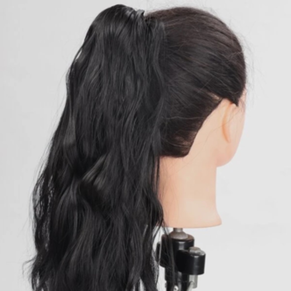 Hair Claw Black Ponytail Extension